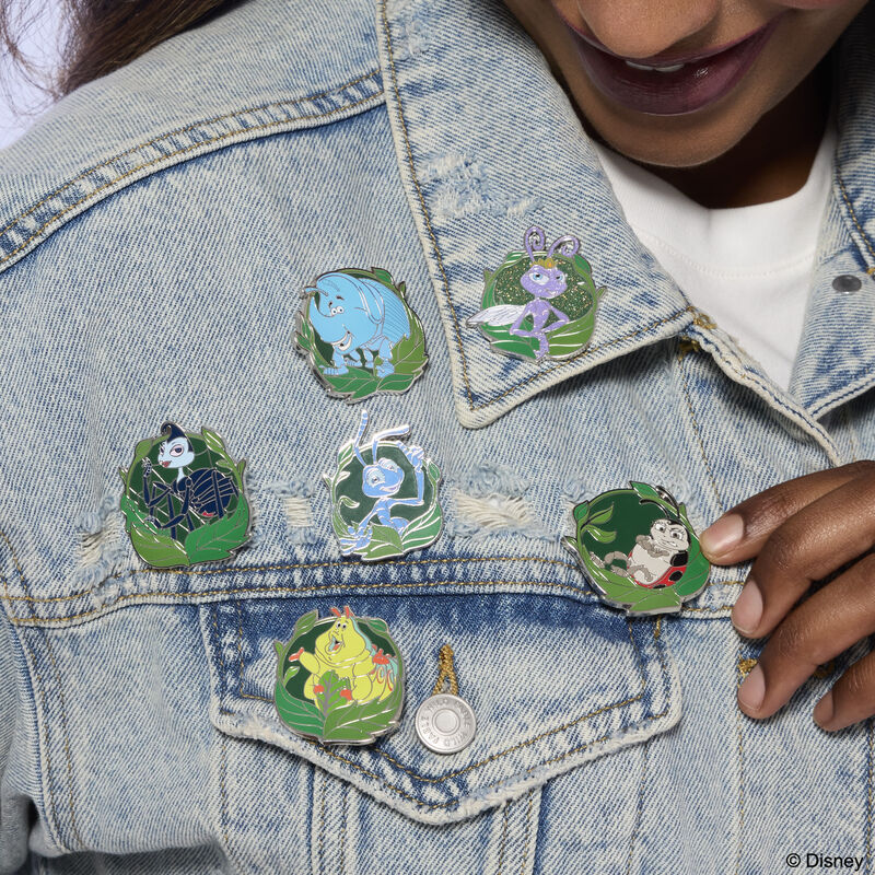 A Bug's Life Mystery Box Pin LFlifestyle1 view 2